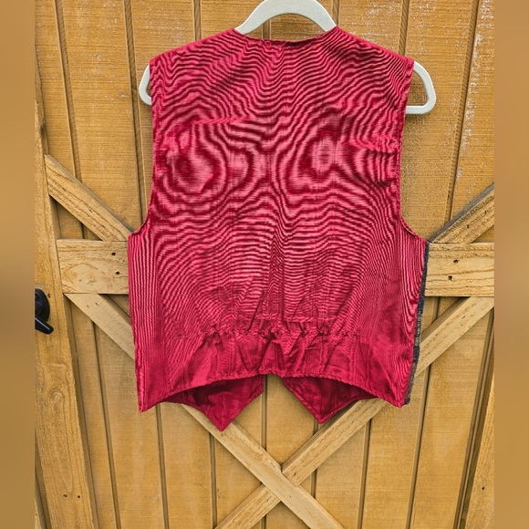 Stylish Red and Blue Women's Vest - Picture 3 of 3